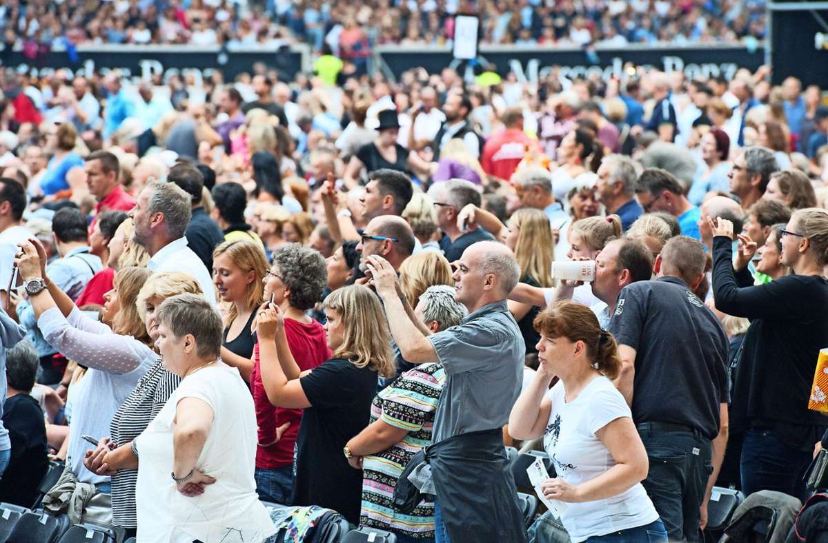 Von Zuschauermengen wie hier beim Konzert von Helene Fischer 2018 in der Mercedes-Benz-Arena wagen Kulturveranstalter zurzeit nicht zu träumen. Foto: Lichtgut/Oliver Willikonsky
