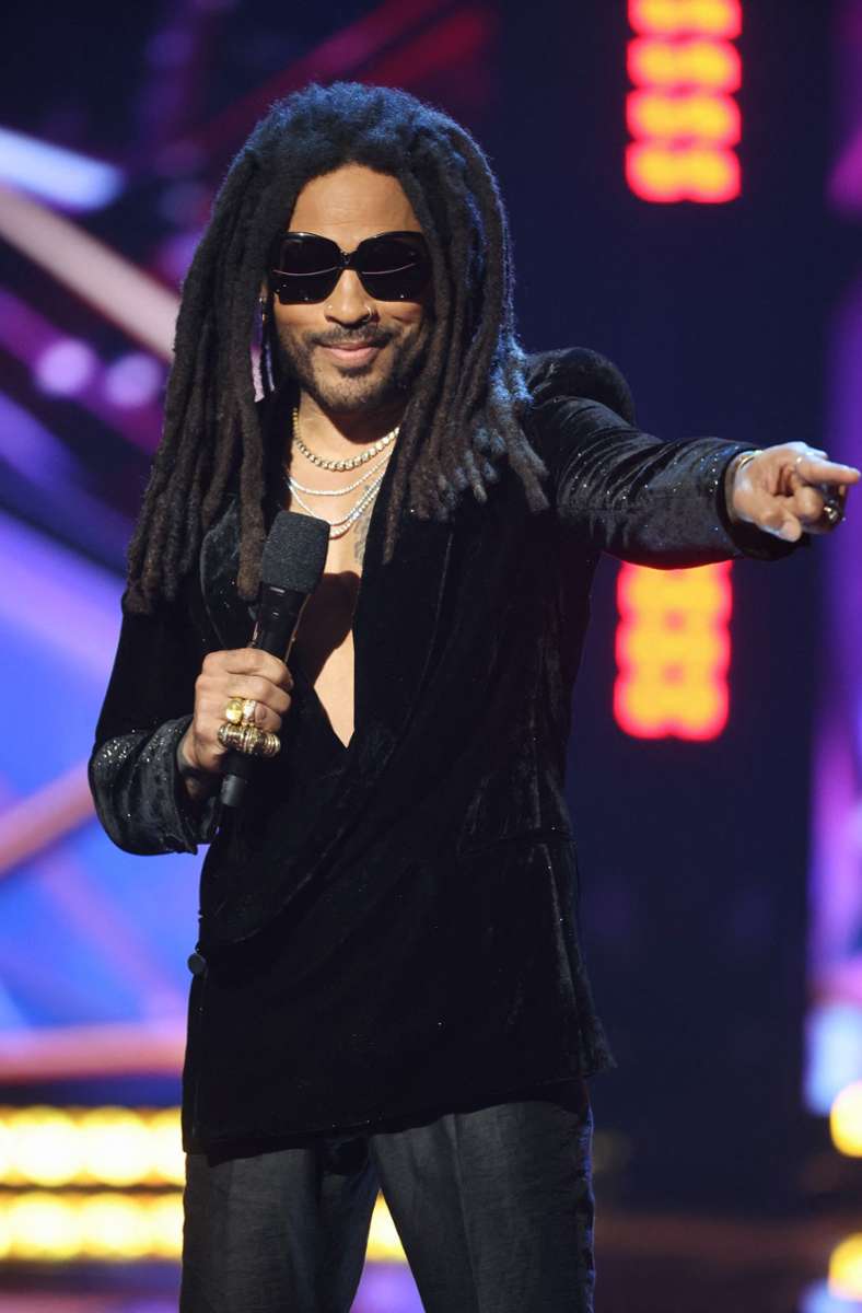 Schauspieler und Sänger Lenny Kravitz moderierte die diesjährigen iHeartRadio Music Awards.