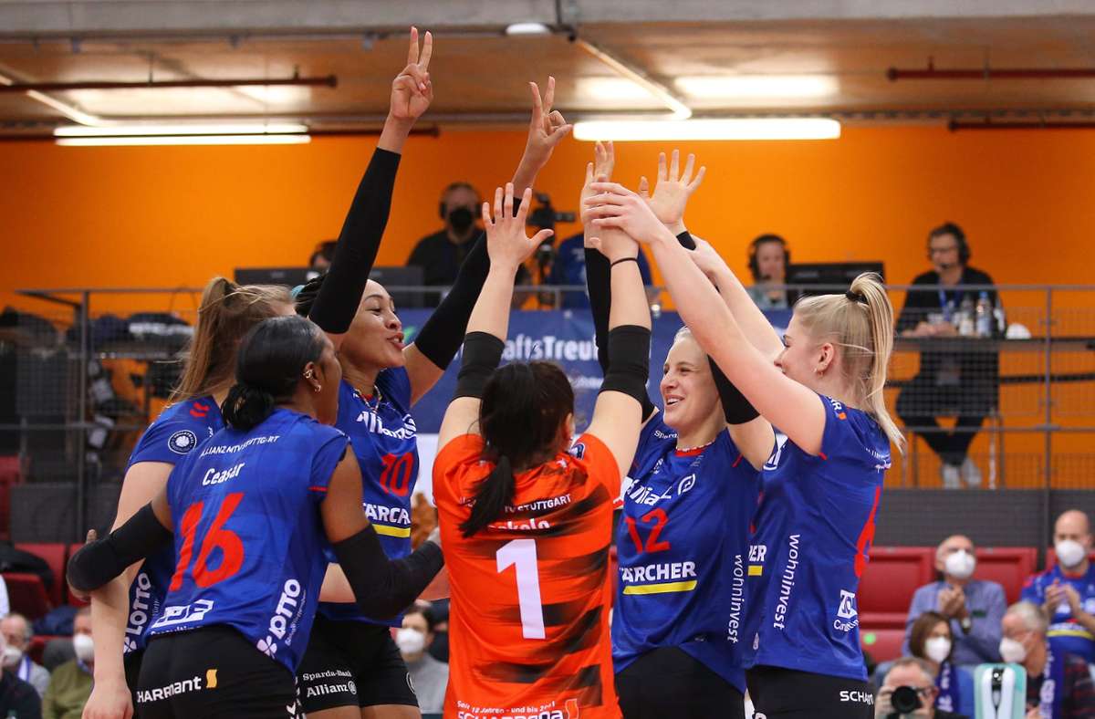 Die Volleyballerinnen von Allianz MTV Stuttgart konnten am Mittwochabend nicht gegen den SSC Schwerin antreten. Foto: Baumann/Julia Rahn