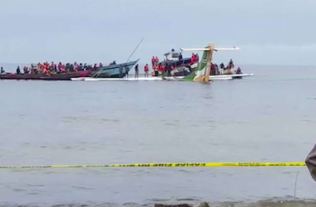 Unglück in Tansania: Flugzeug stürzt in Victoriasee – Mindestens 19 Menschen sterben