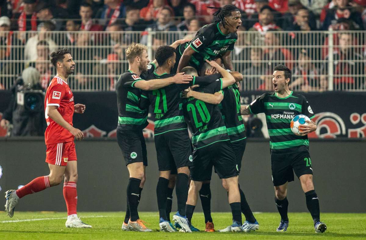 Fußball-Bundesliga: Union müht sich zu Remis gegen Absteiger Fürth
