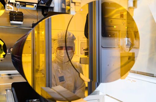 In der neuen Halbleiterfabrik fertigt Bosch modernste Chips für die Autoindustrie und für Werkzeuge. Foto: AFP
