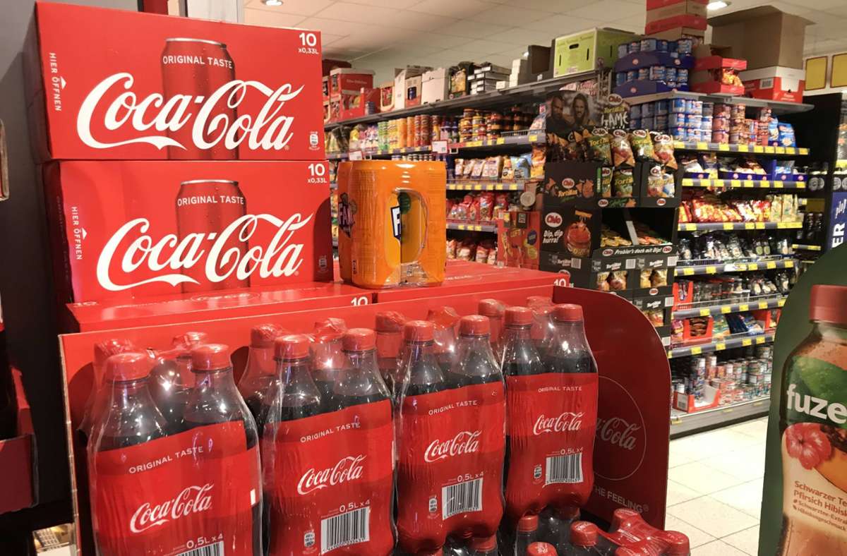 Streit  zwischen Edeka und Coca-Cola: Der harte Kampf um die Preise