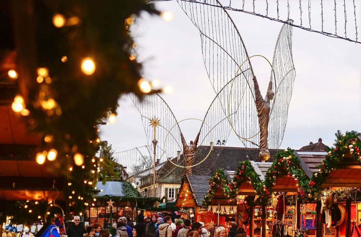 Es geht wieder los: der Ludwigsburger Weihnachtsmarkt ist am Dienstagabend eröffnet worden. Er dauert bis zum 22. Dezember.