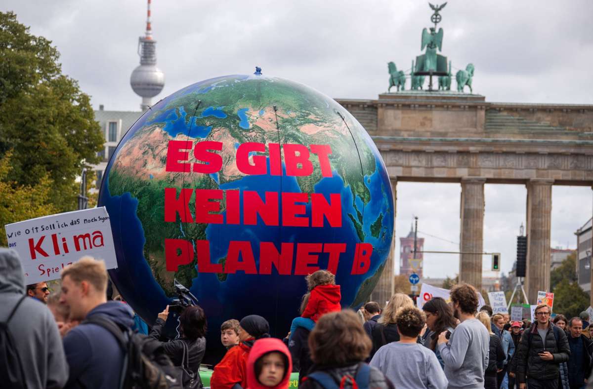 Verfassungsgericht: Klimaschutzgesetz reicht nicht weit genug
