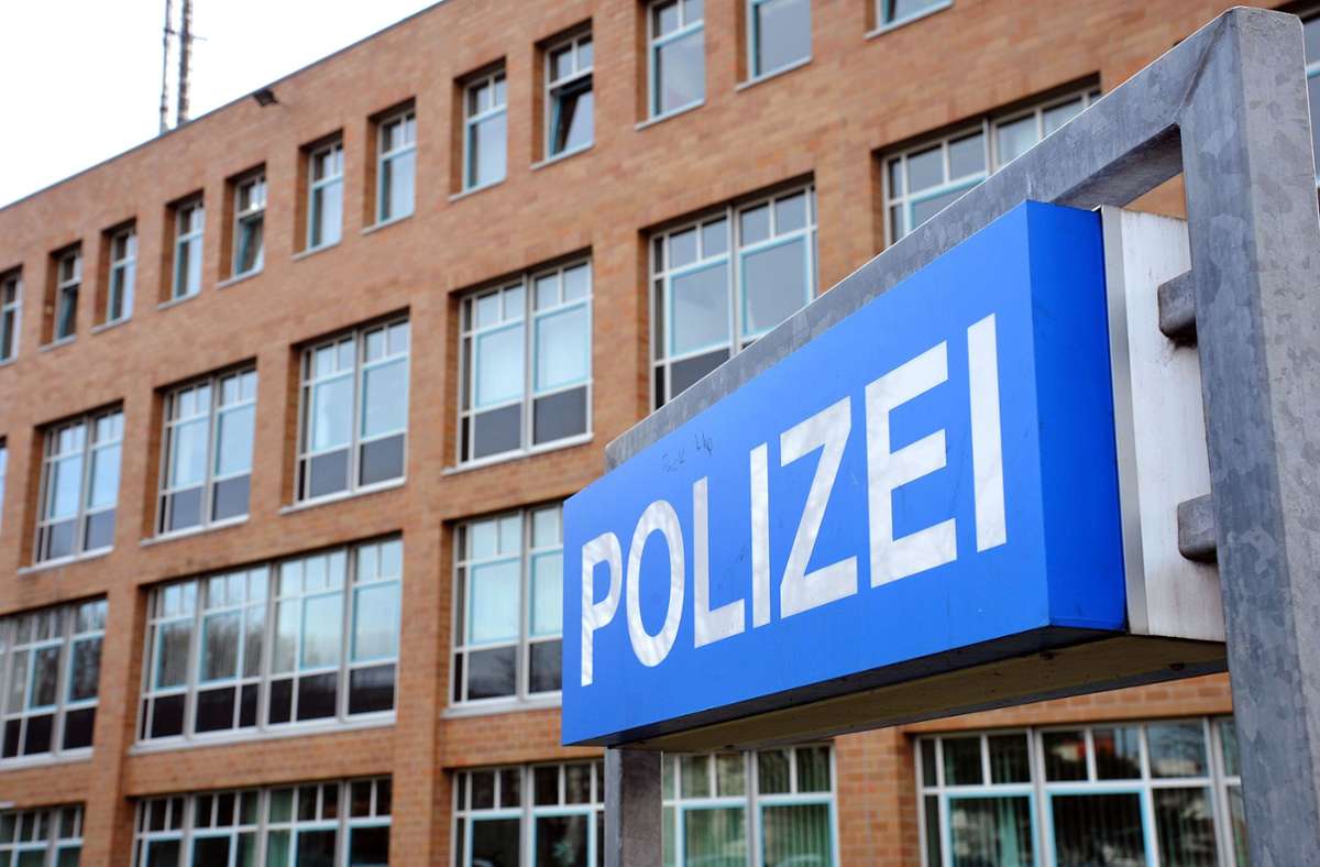 Kontrolle in Mötzingen: 22-Jähriger leistet Widerstand gegen Polizisten