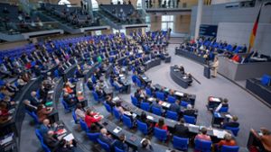 Bundestag debattiert über Impfpflicht