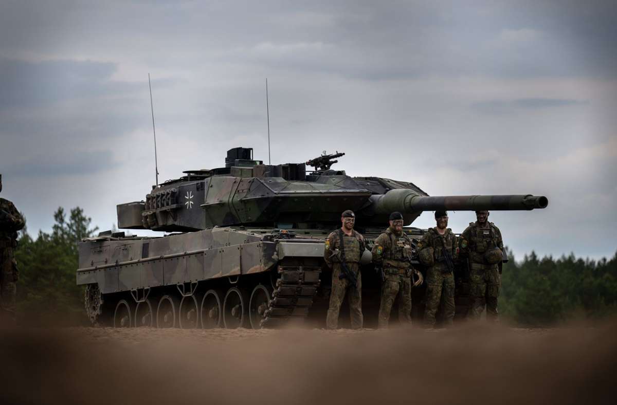 Waffenlieferungen in die Ukraine: Der Panzer Leopard 2 ist für Deutschland kein Tabu mehr
