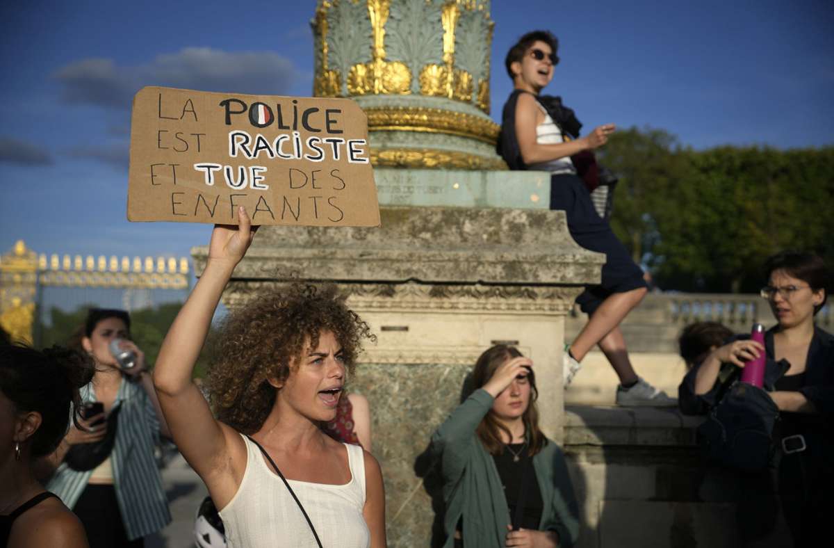 Frankreich: Tausende demonstrieren gegen Polizeigewalt