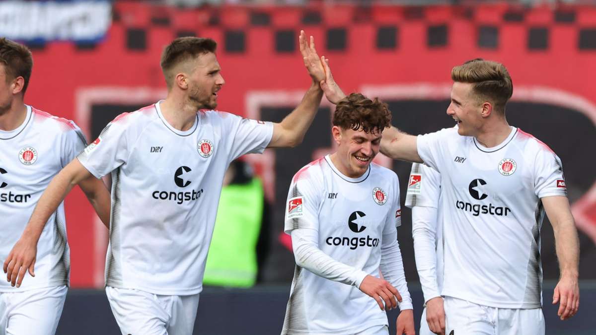St. Pauli bewegt sich mit großen Schritten dem Aufstieg in die Bundesliga zu.