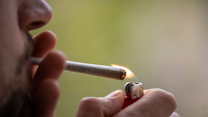 Drogen: Bahn untersagt Cannabis-Konsum an Bahnhöfen