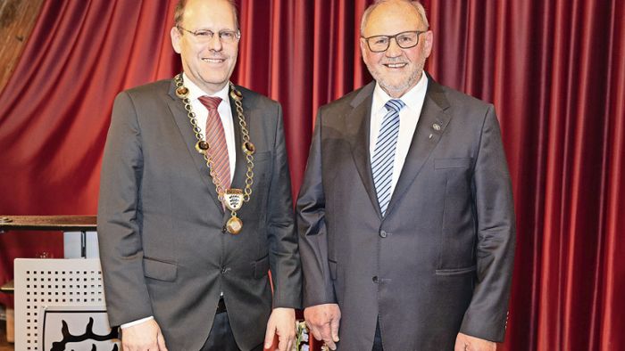 Landesehrennadel an Ex-Obmann Kurt-Heinz Kuhbier verliehen