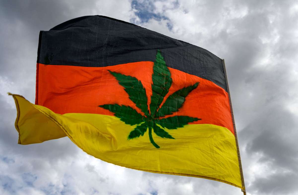 Cannabis-Legalisierung: Lauterbach kann sich Freigabe 2024 vorstellen