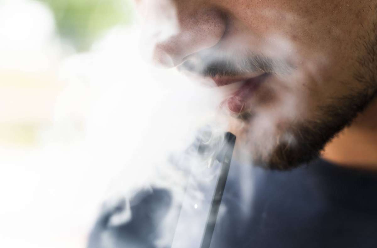 Forderung der Abfallbranche: Braucht es ein Verbot von Einweg-E-Zigaretten?