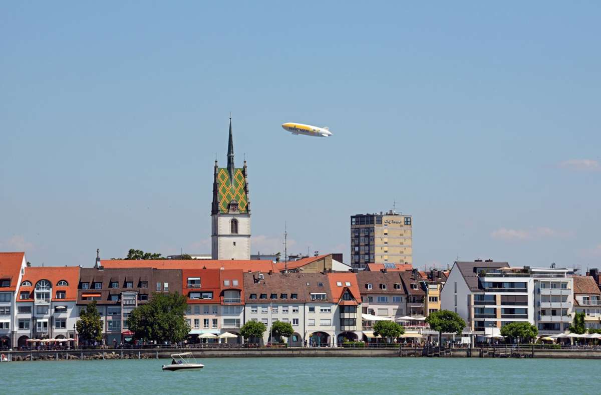 Friedrichshafen am Bodensee: Zeppeline starten unter Coronabedingungen in die Saison