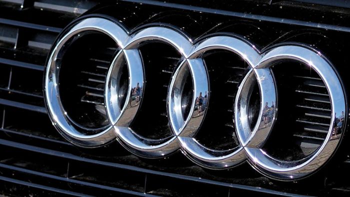 Audi von Autohaus-Parkplatz gestohlen