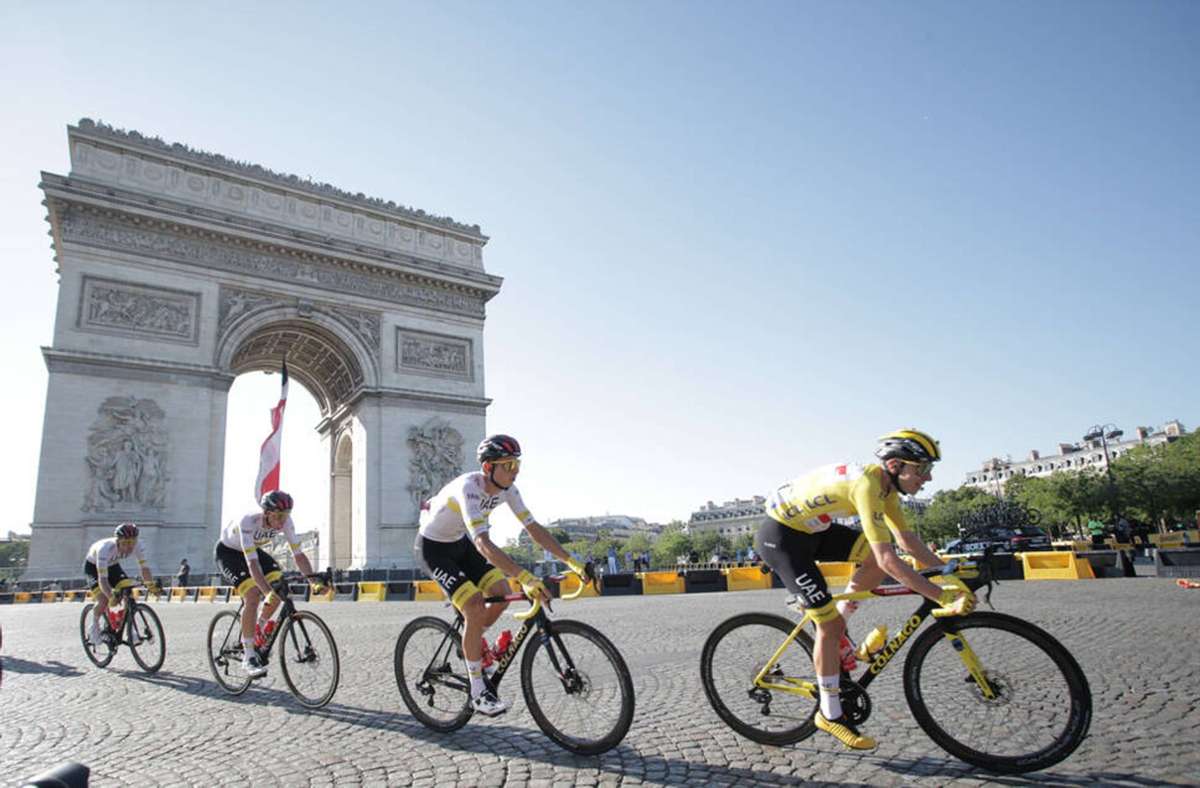Die 108. Ausgabe der Tour de France geht bei herrlichem Wetter im Herzen von Paris zu Ende.