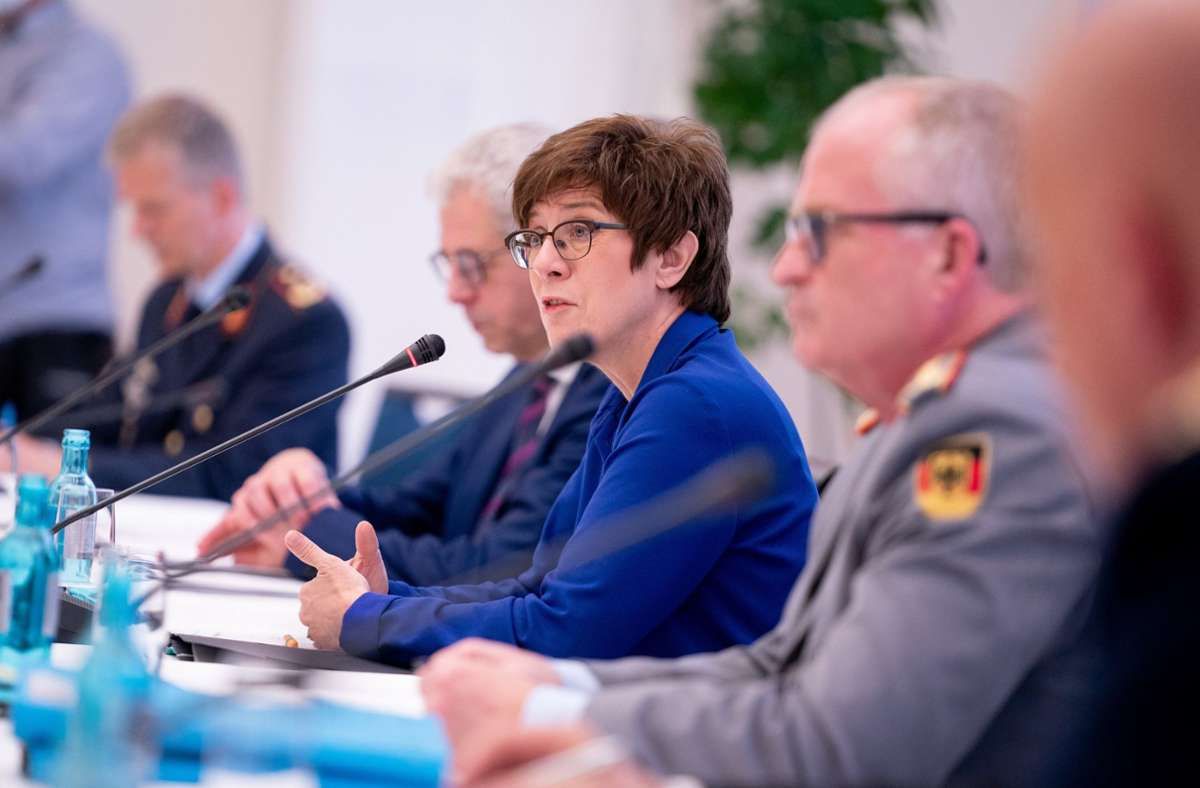 Verteidigungsministerin Annegret Kramp-Karrenbauer. Foto: dpa/Kay Nietfeld