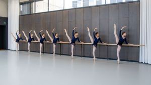 Cranko-Schule nimmt geflüchtete Ballettschüler auf