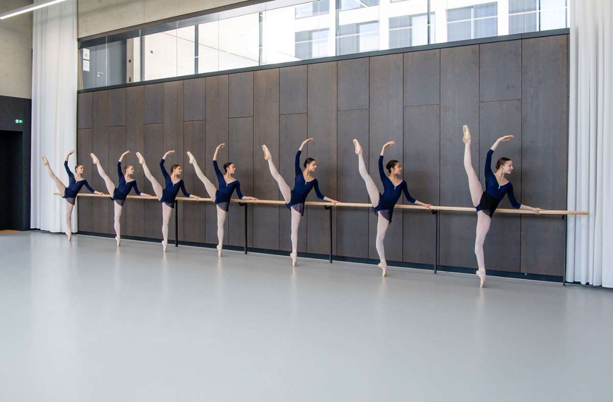 Russland-Ukraine-Krieg: Cranko-Schule nimmt geflüchtete Ballettschüler auf