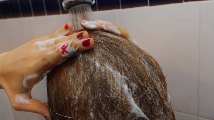 Hersteller ruft Haarshampoo wegen verbotener Inhaltsstoffe zurück