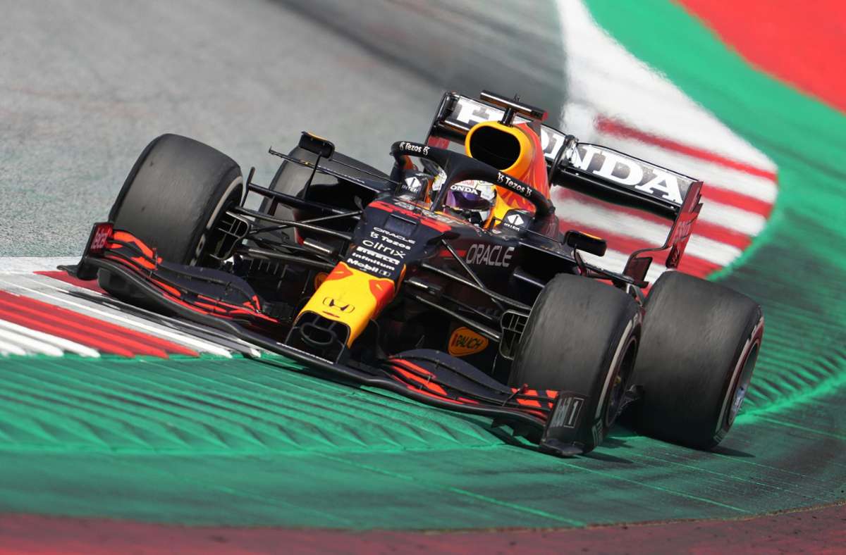 Formel 1 in Österreich: Max Verstappen enteilt Lewis Hamilton beimHeimspiel