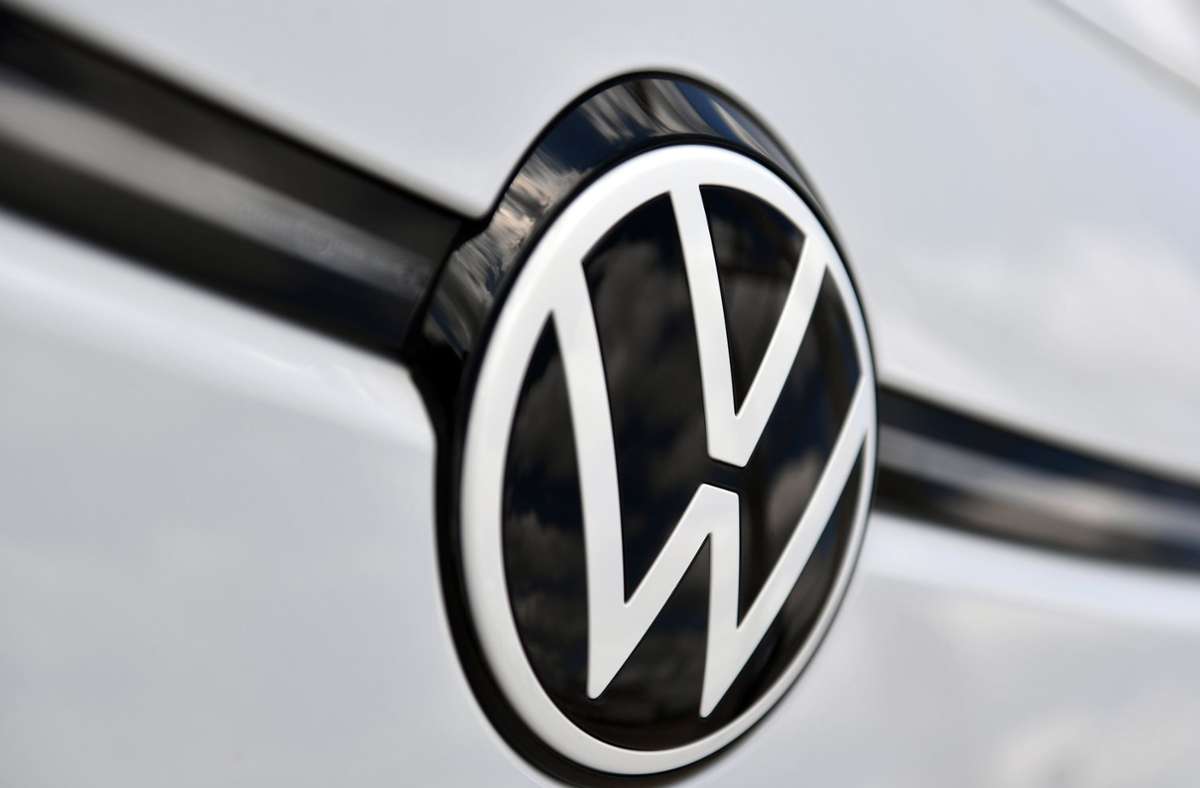 VW erneut in der Kritik: Autobauer bedauert Werbeanzeige auf US-Nachrichtenseite „Breitbart“