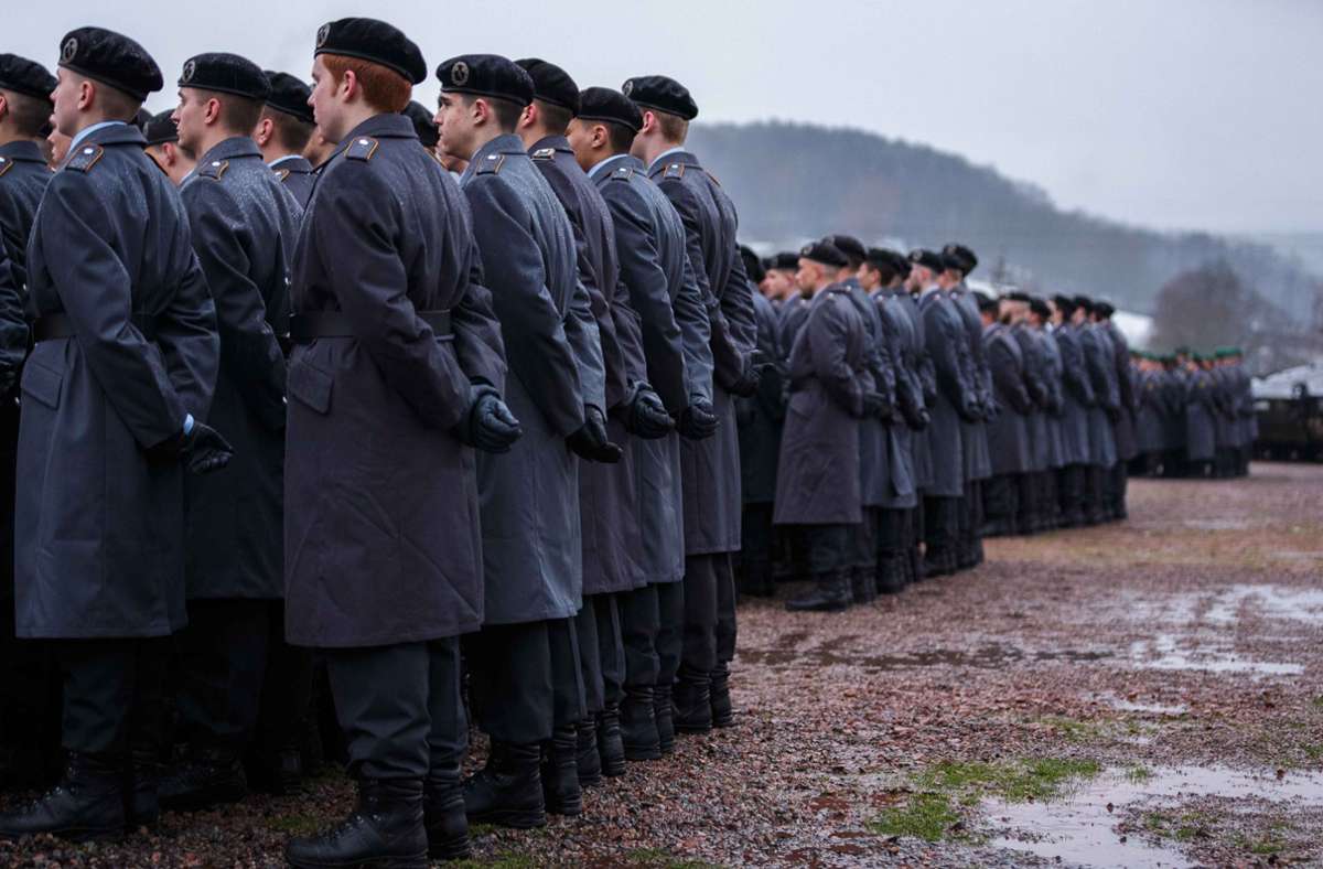 Bundeswehr: Rekrutenzahl steigt