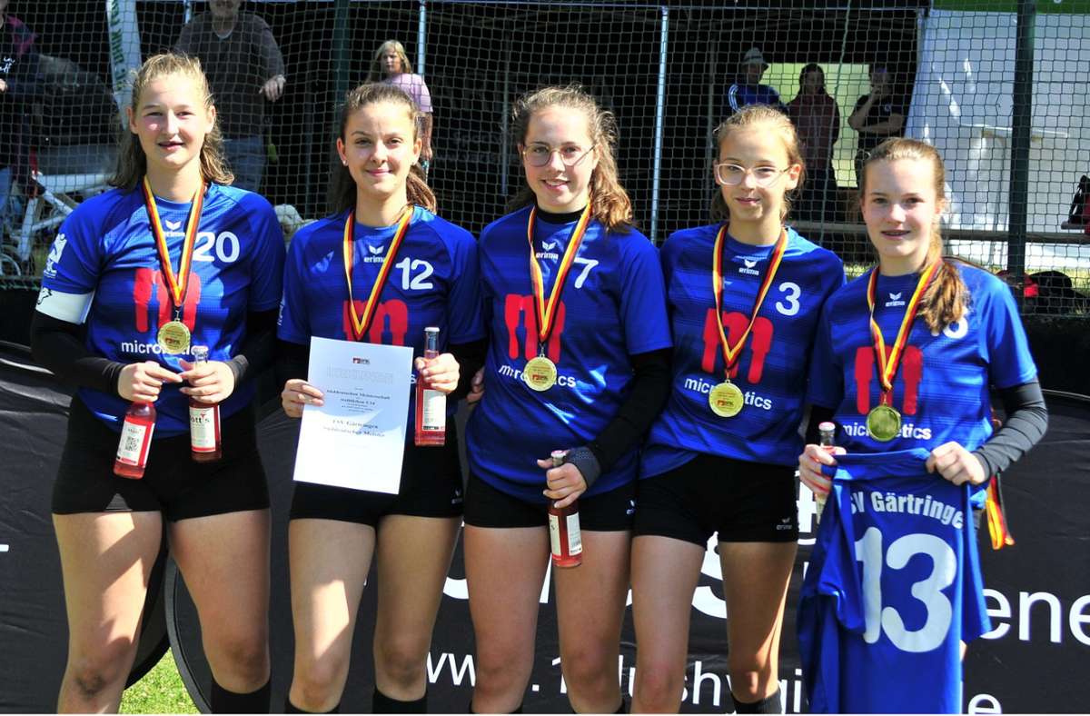 Faustball: U14-Mädels des TSV Gärtringen holen auch die süddeutsche Meisterschaft