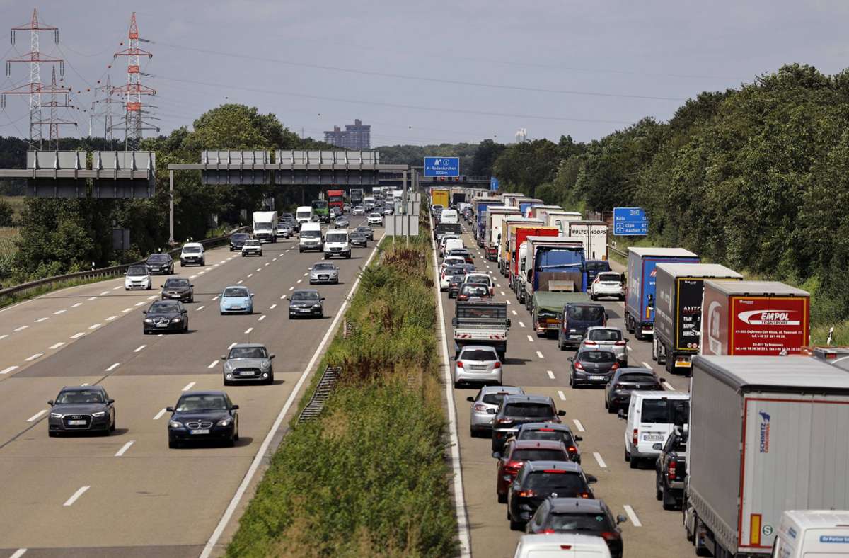 A555 in Köln: Autobahn wegen Schlägerei zwischen zwei Familien gesperrt