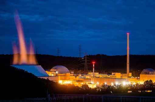 Das Kernkraftwerk II in Neckarwestheim soll übers Jahresende hinaus betrieben werden, höchstens aber bis zum 15. April 2023. Foto: dpa/C. Schmidt