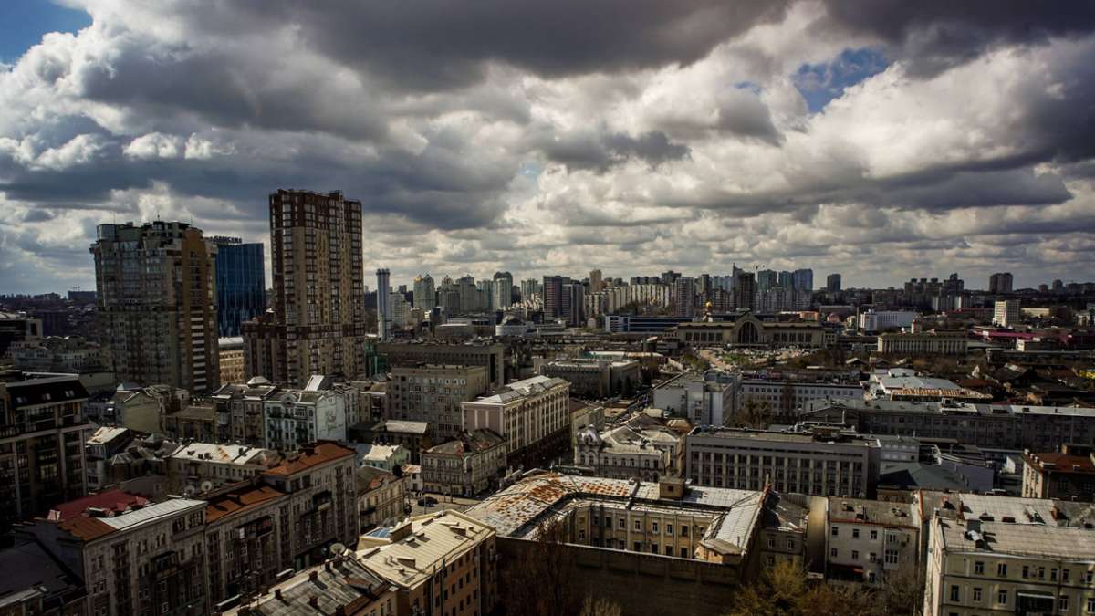 Russischer Raketenangriff auf Kiew: Mehrere Explosionen in ukrainischer Hauptstadt