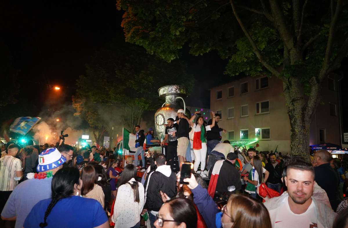 Polizeibilanz aus Stuttgart: Italienische Fans feiern EM-Sieg zum Großteil friedlich