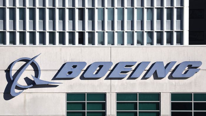 Hersteller unter Druck: Boeing-Frachtflugzeug in Miami nach Motorpanne notgelandet
