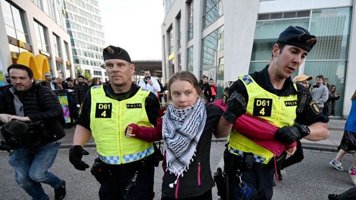 ESC: Thunberg bei Protest gegen Israel                                                                   abgeführt