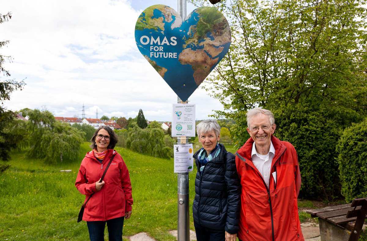 Aktion in Sindelfingen: Omas for future laden zum Klimaquiz