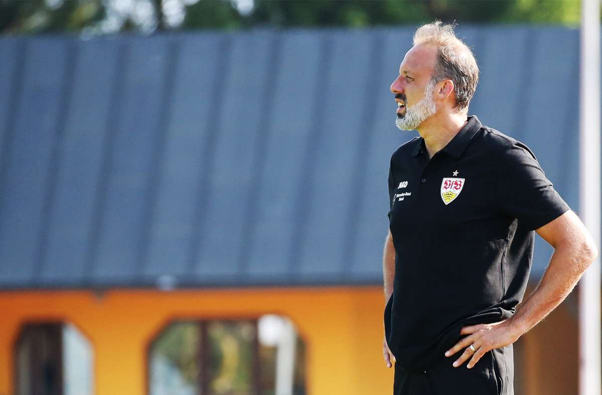 VfB-Trainer Pellegrino Matarazzo leistet  Überzeugungsarbeit beim Thema Impfen. Foto: Baumann/Alexander Keppler