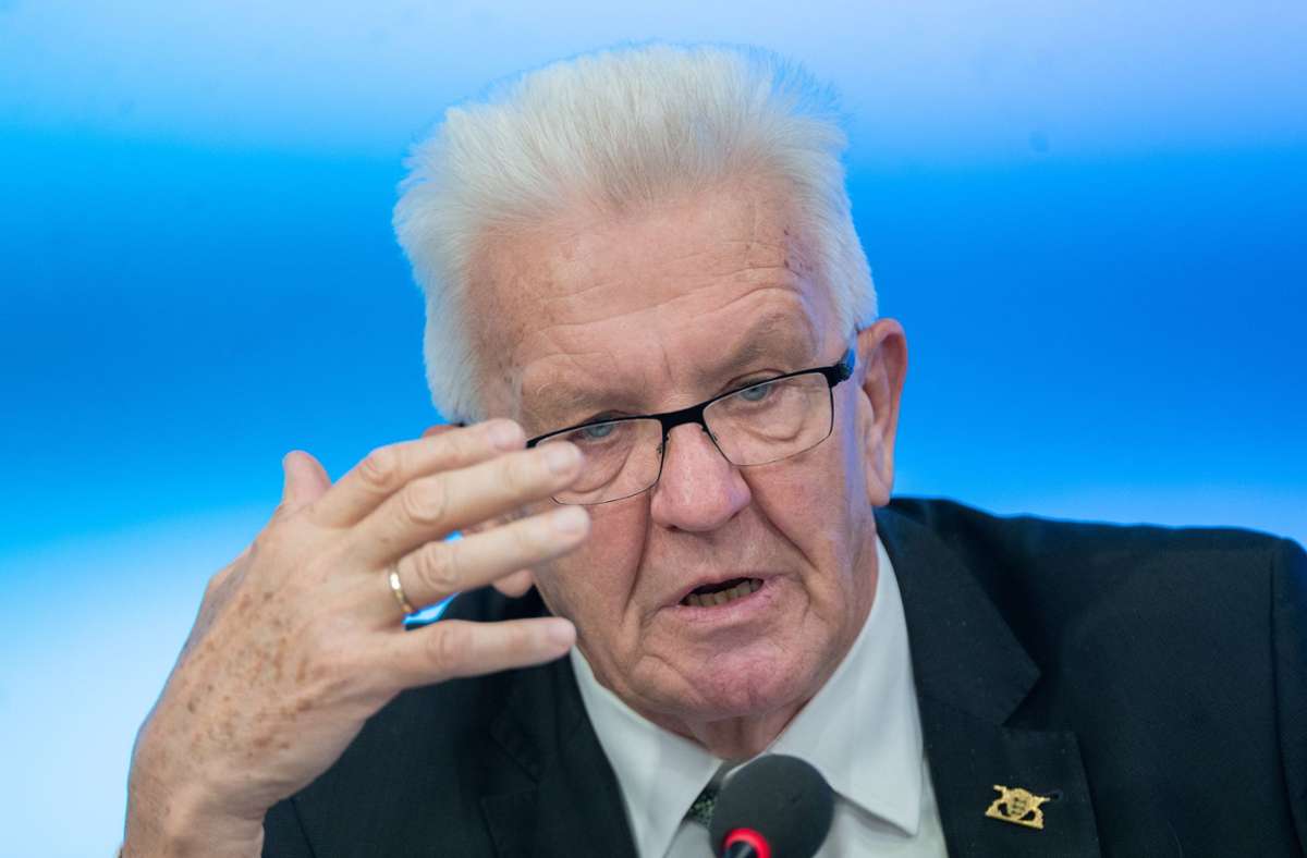 Winfried Kretschmann: Nach Kritik an Umgang mit Mietern: Ministerpräsident zieht Notbremse