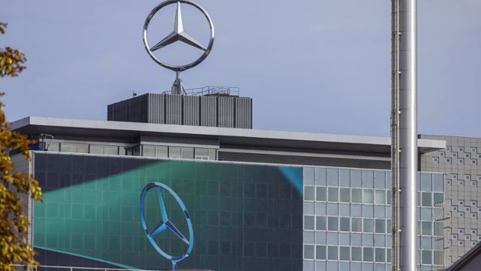 Mercedes ruft Hunderttausende Autos in China zurück
