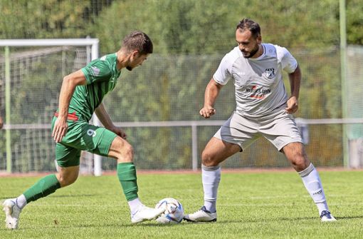 Damir Kasapi (re.) und der TSV Dagersheim sind für das Spiel in Gültlingen voll motiviert. Foto: Eibner/Drofitsch