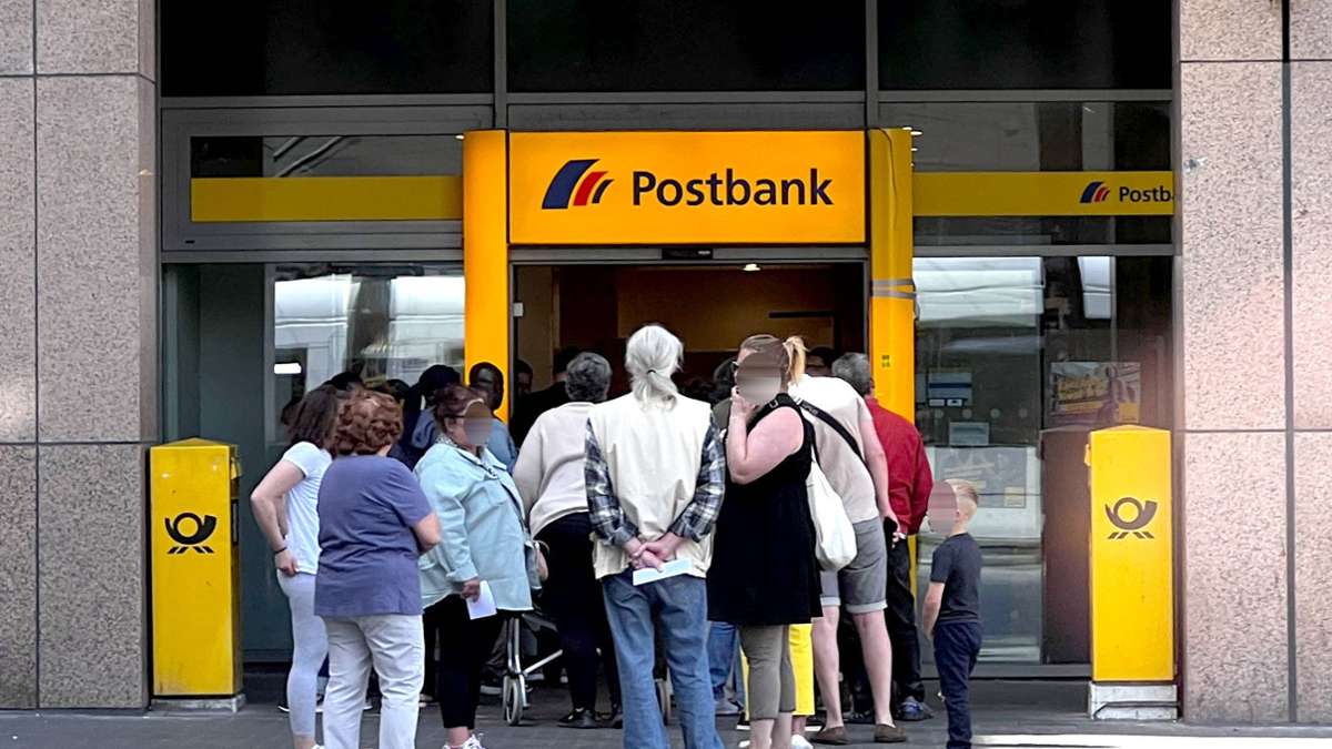 Die Postbank bekommt zurzeit viel Kundenschelte ab.
