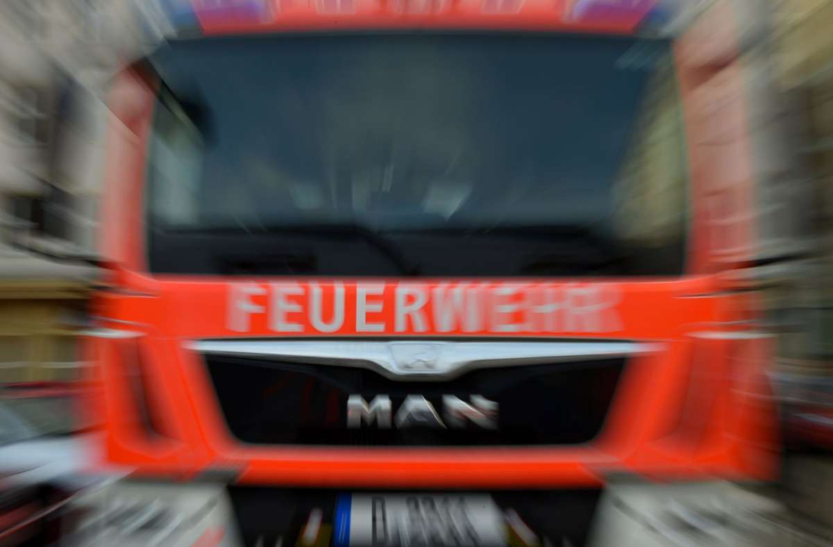 Ettenheim  im Ortenaukreis: Gas verpufft an Kamin - Feuer, hoher Schaden und vier Verletzte