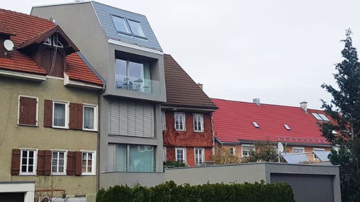 Ein Architekt zeigt sein schmales Haus mitten in der Stadt