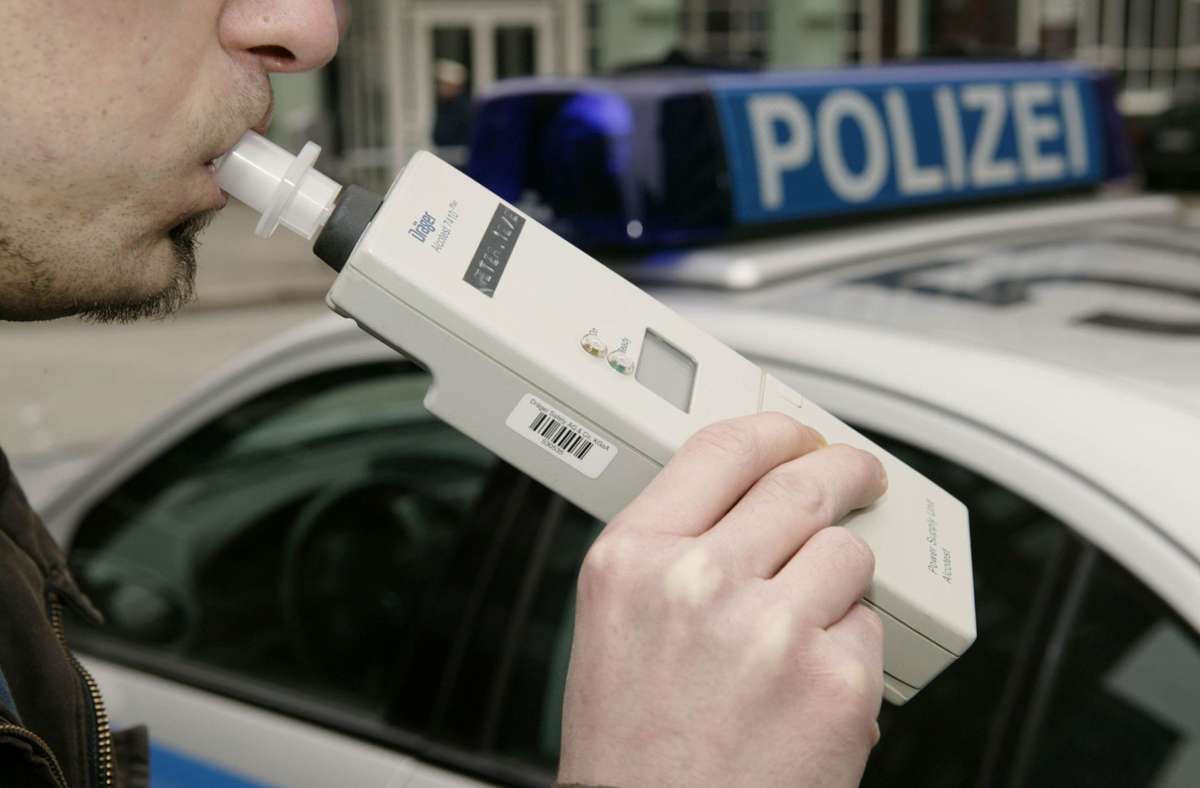 Leinfelden-Echterdingen: Polizei erwischt Betrunkenen zweimal am Steuer