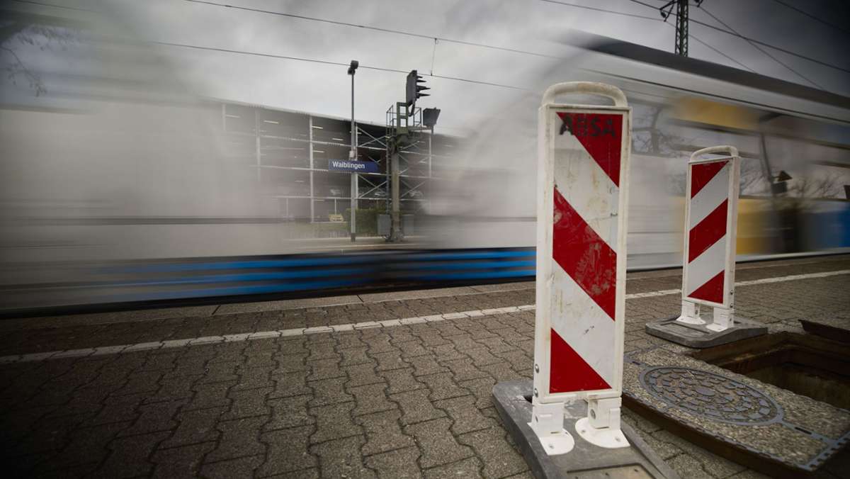 Bahnsperrung Waiblingen/Stuttgart: Trotz Ersatzkonzept massive Einschränkungen befürchtet