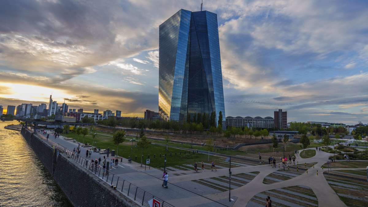 Zinserhöhung der EZB: Notenbank mit Nachholbedarf