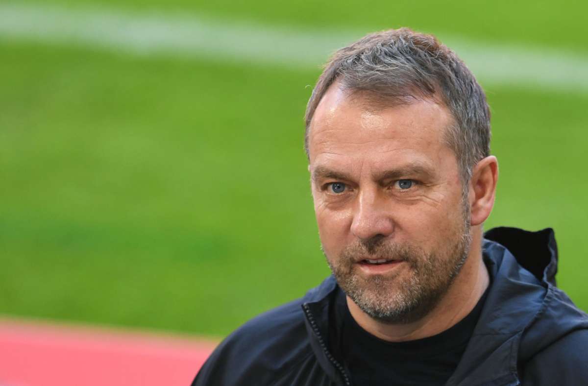 DFB-Elf logiert  in Stuttgart: So läuft das Debüt von Bundestrainer Hansi Flick