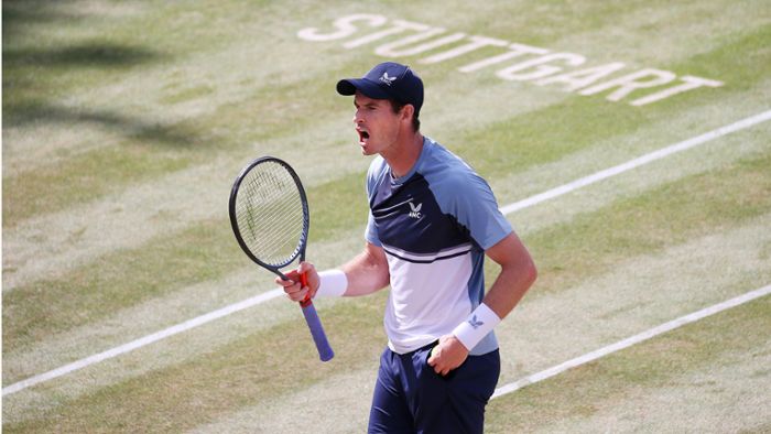 Andy Murray schlägt beim Tennisturnier auf dem Weissenhof auf