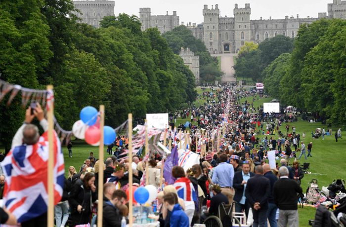 Platinum Jubilee: Millionen Briten feiern bei Picknicks die Queen