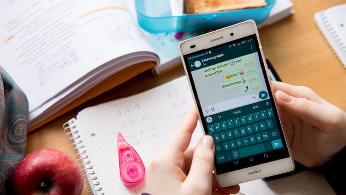 London treibt Smartphone-Verbot an britischen Schulen voran